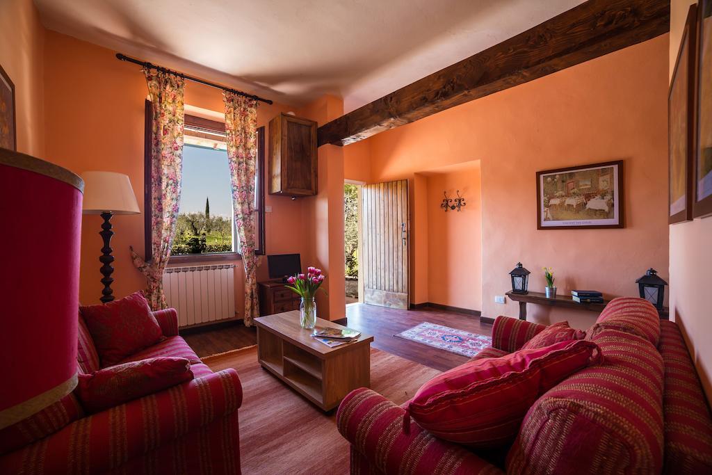 Fattoria Pagnana Suites & Pool Rignano Sull Arno Bilik gambar